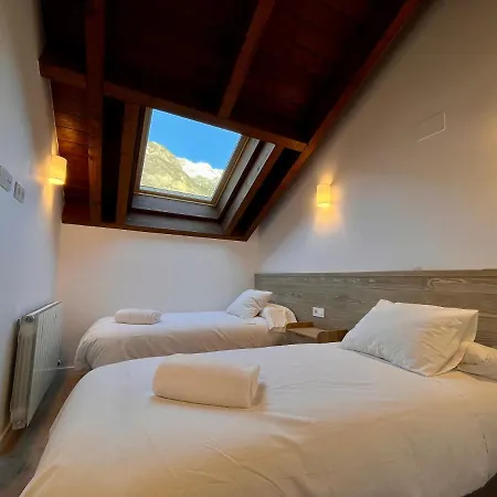 Apartament Bpirineos-ibon Blanco Benasque