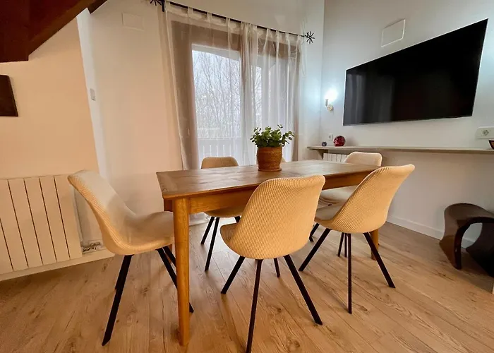 Bpirineos-ibon Blanco Lägenhet